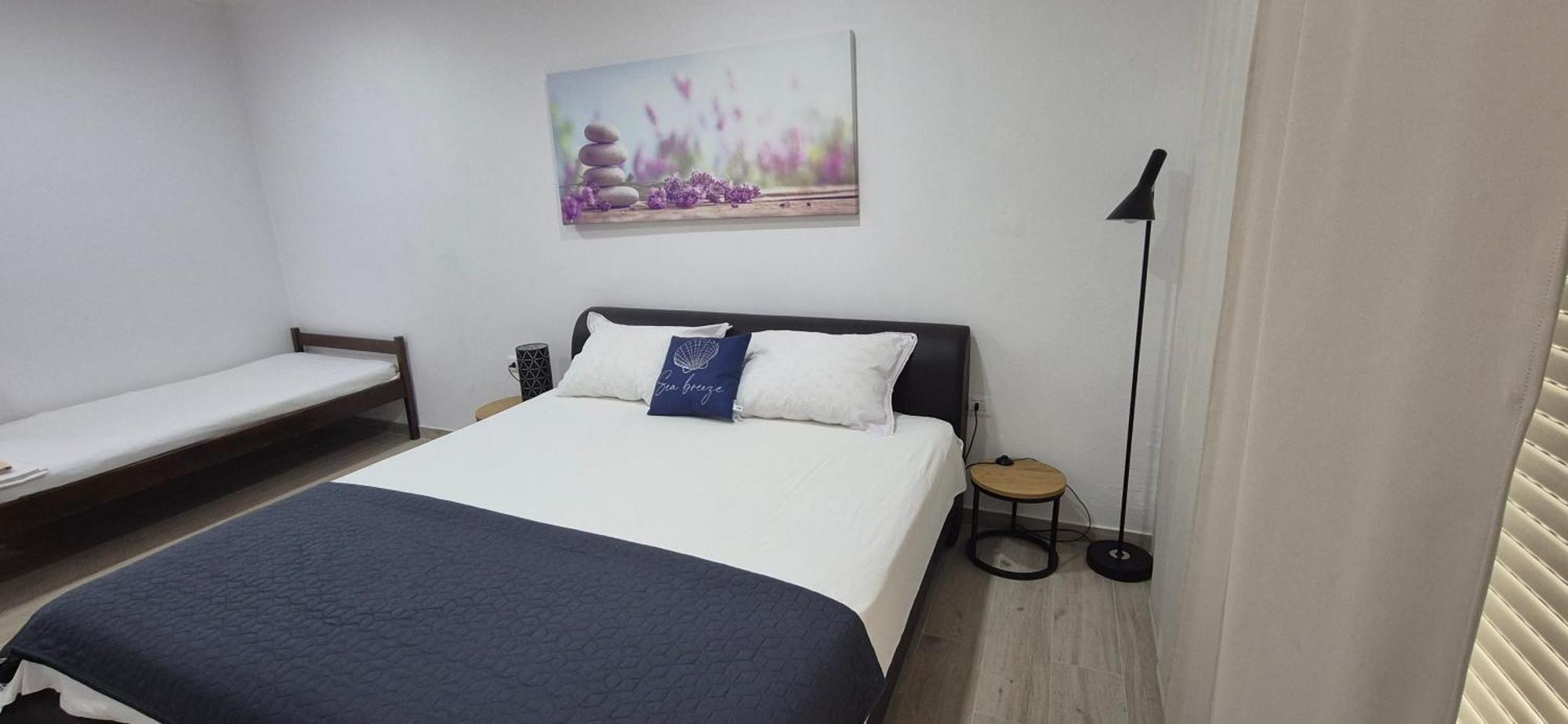 Rooms Lanterna Metajna Værelse billede